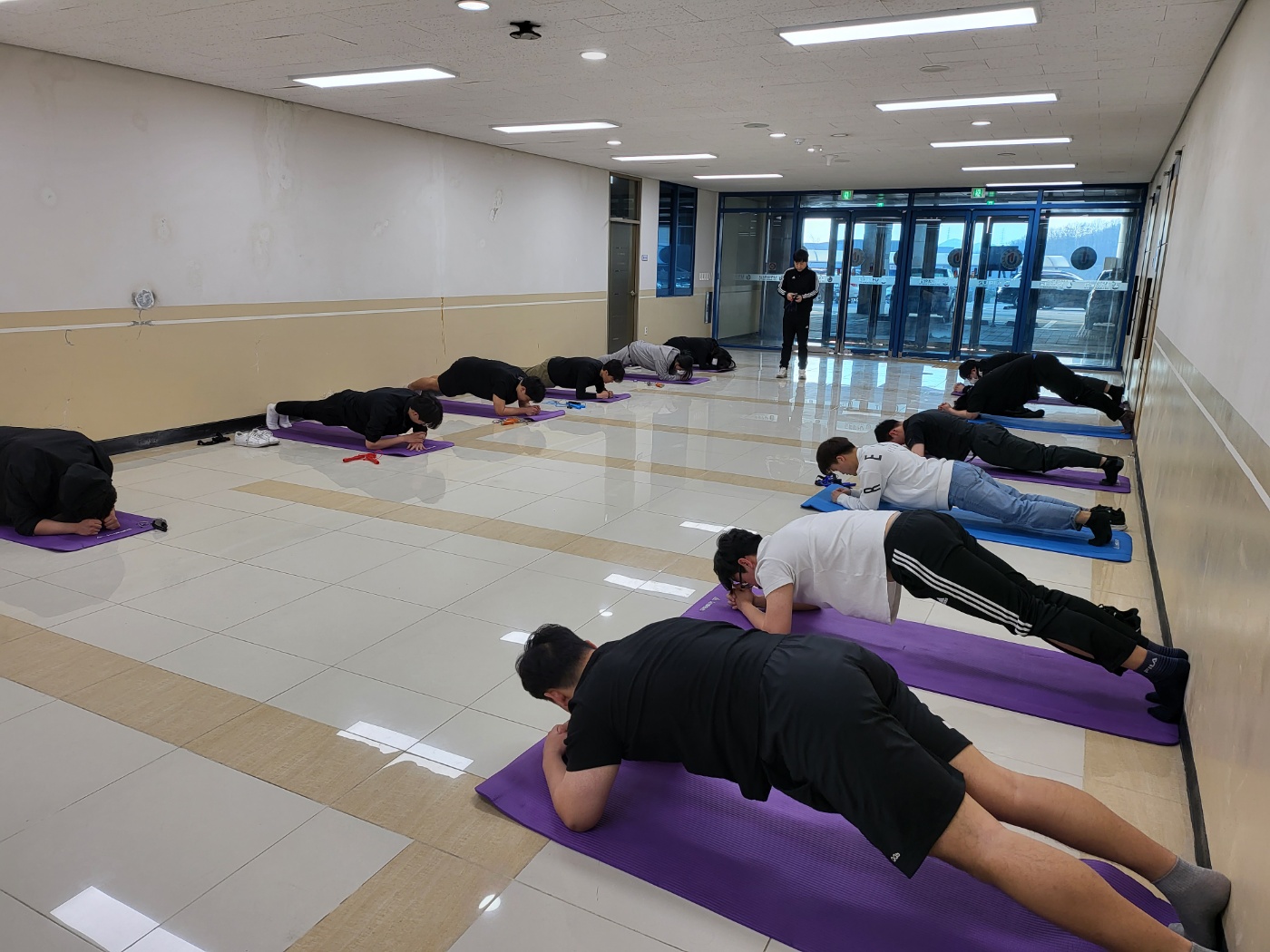 유원대학교 국방인재개발학과 실내 서킷 트레이닝! 시작하다!!